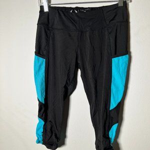 Black and Blue Capri Leggings